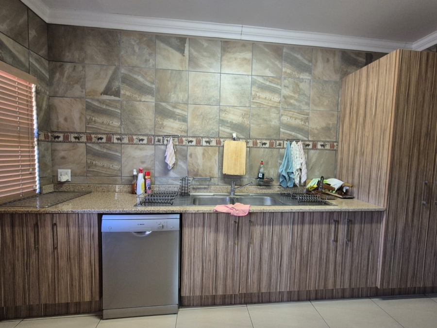 3 Bedroom Property for Sale in Vaal de Grace Golf Estate North West